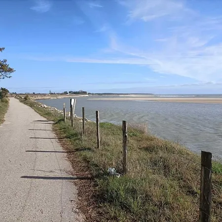 Casa vacanze Charmante Maisonnette 6 Pers Avec Piscine Privée - Fr-1-476-254 La Faute-sur-Mer