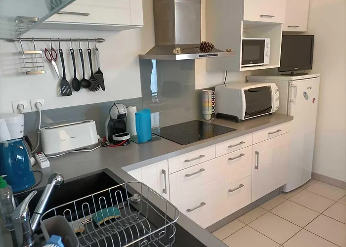 Charmante Maisonnette 6 Pers Avec Piscine Privée - Fr-1-476-254 Hébergement de vacances